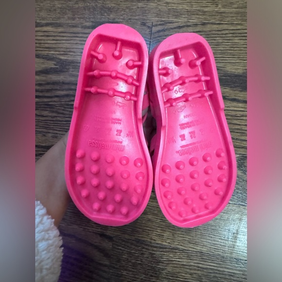 NEW Mini Melissa girls Mini Possession (Toddler) - Picture 2 of 4